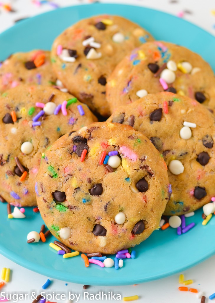 Chocolate Chip Sprinkle Cookie