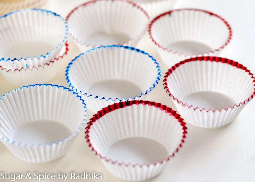 How to decorate cupcake liners at home (easy)