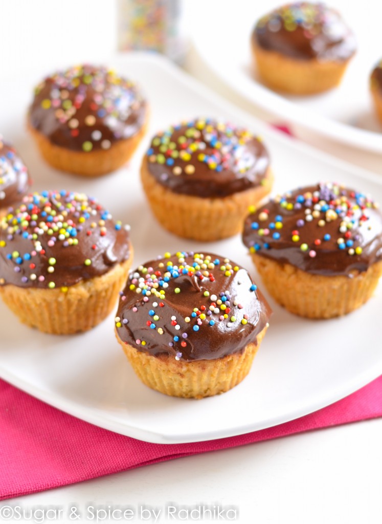 Vanilla Cupcakes with Chocolate Frosting