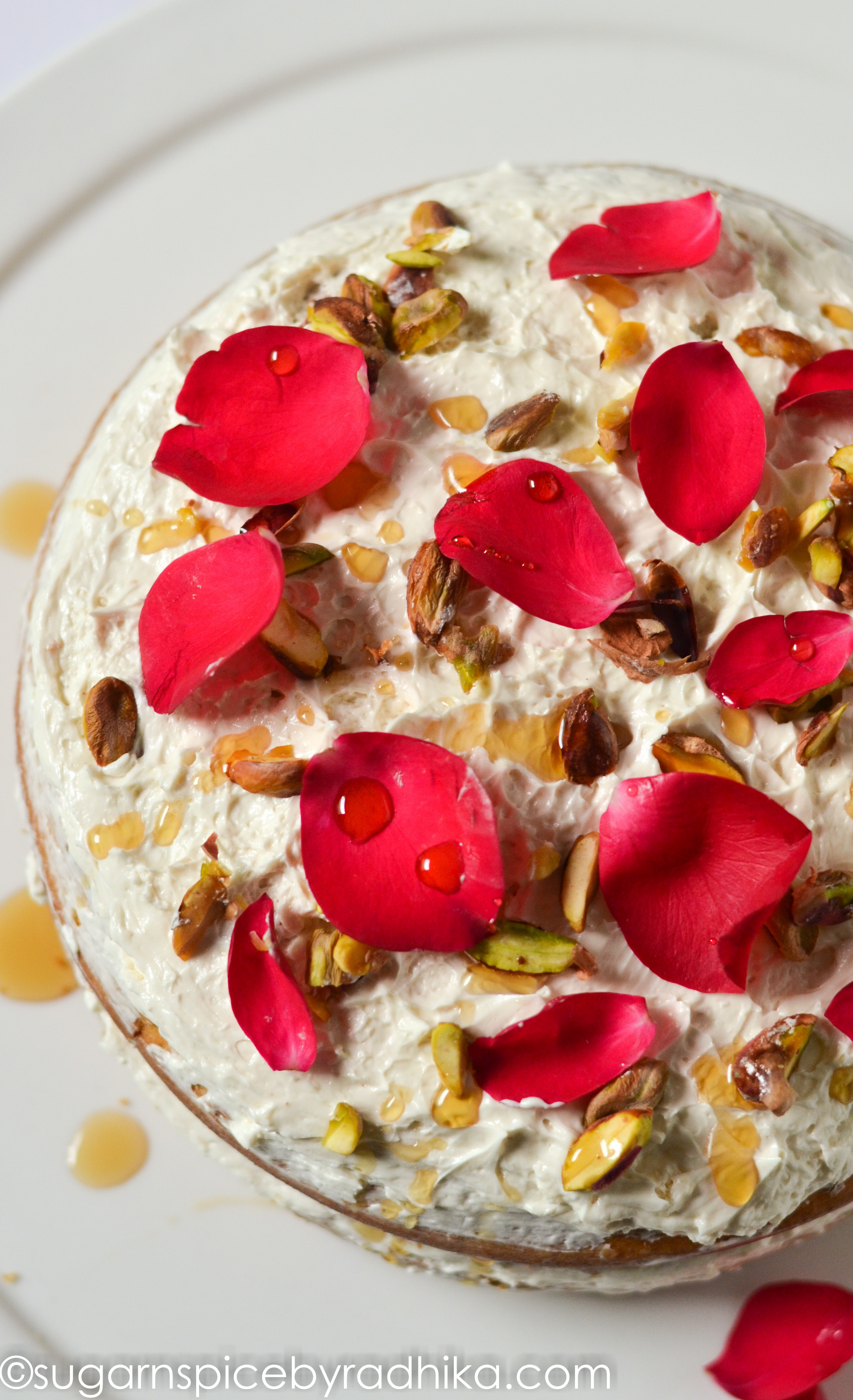Cardamom and Maple Cake