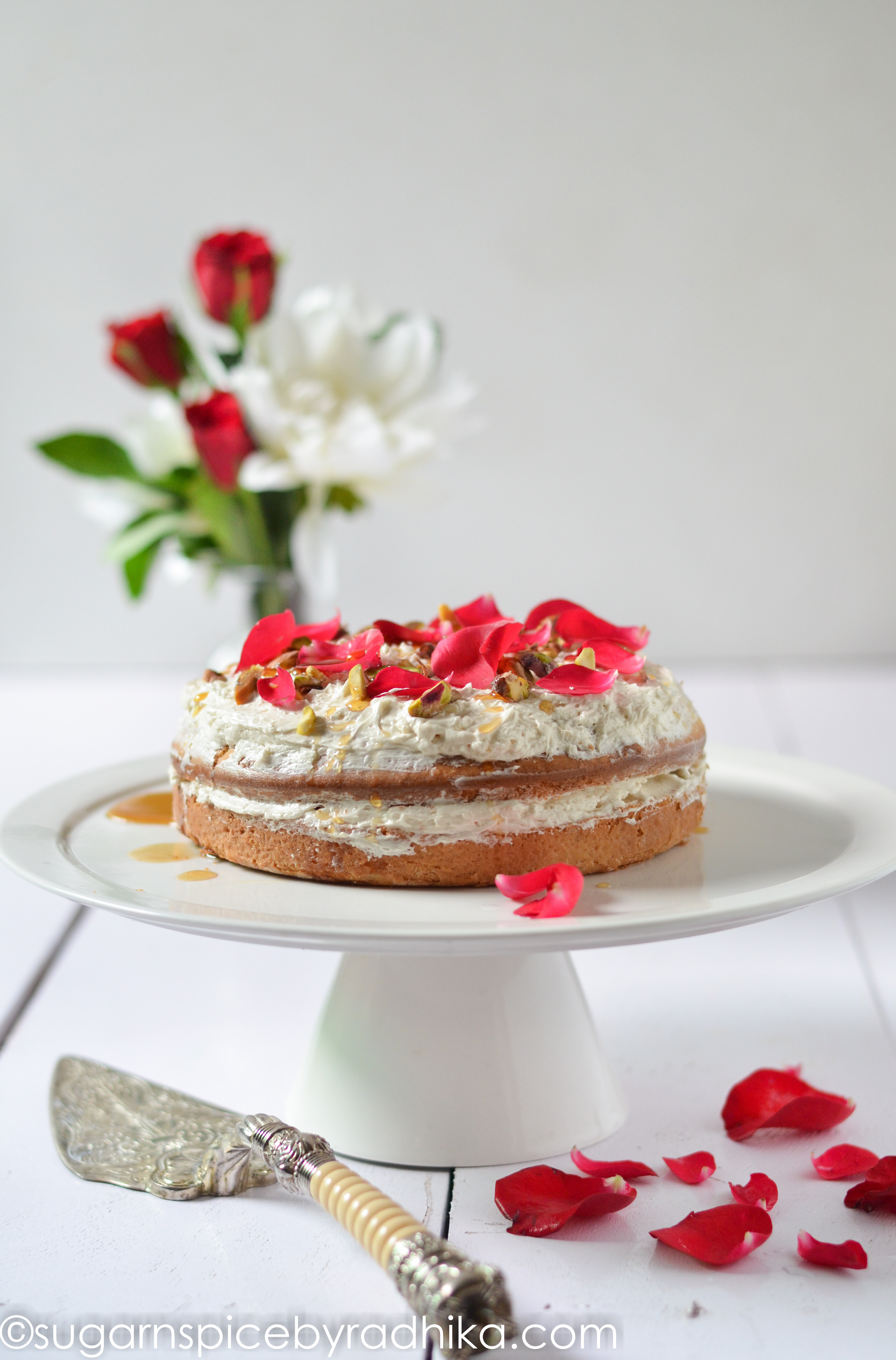 Cardamom and Maple Cake
