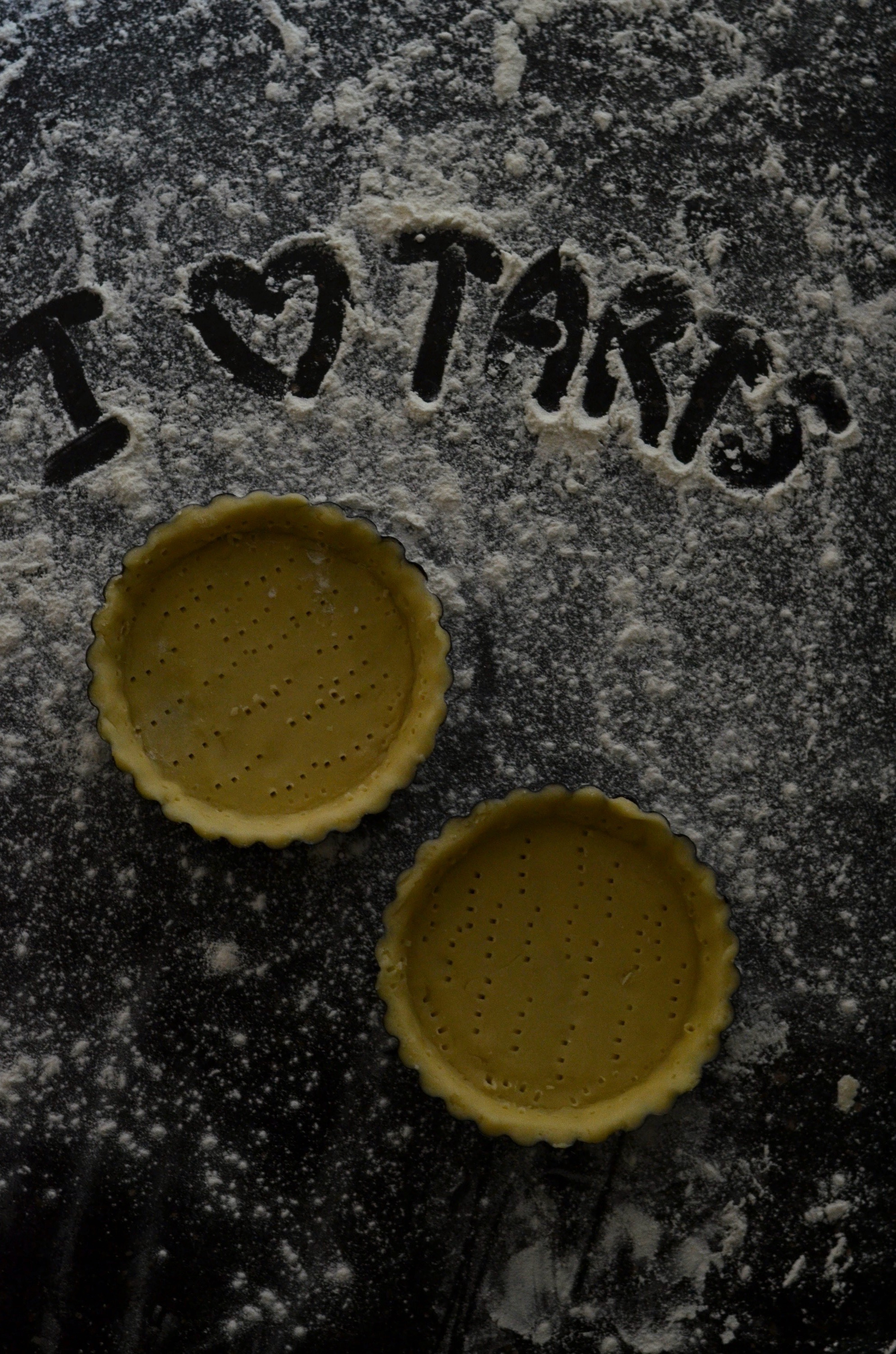EGGLESS TART SHELLS