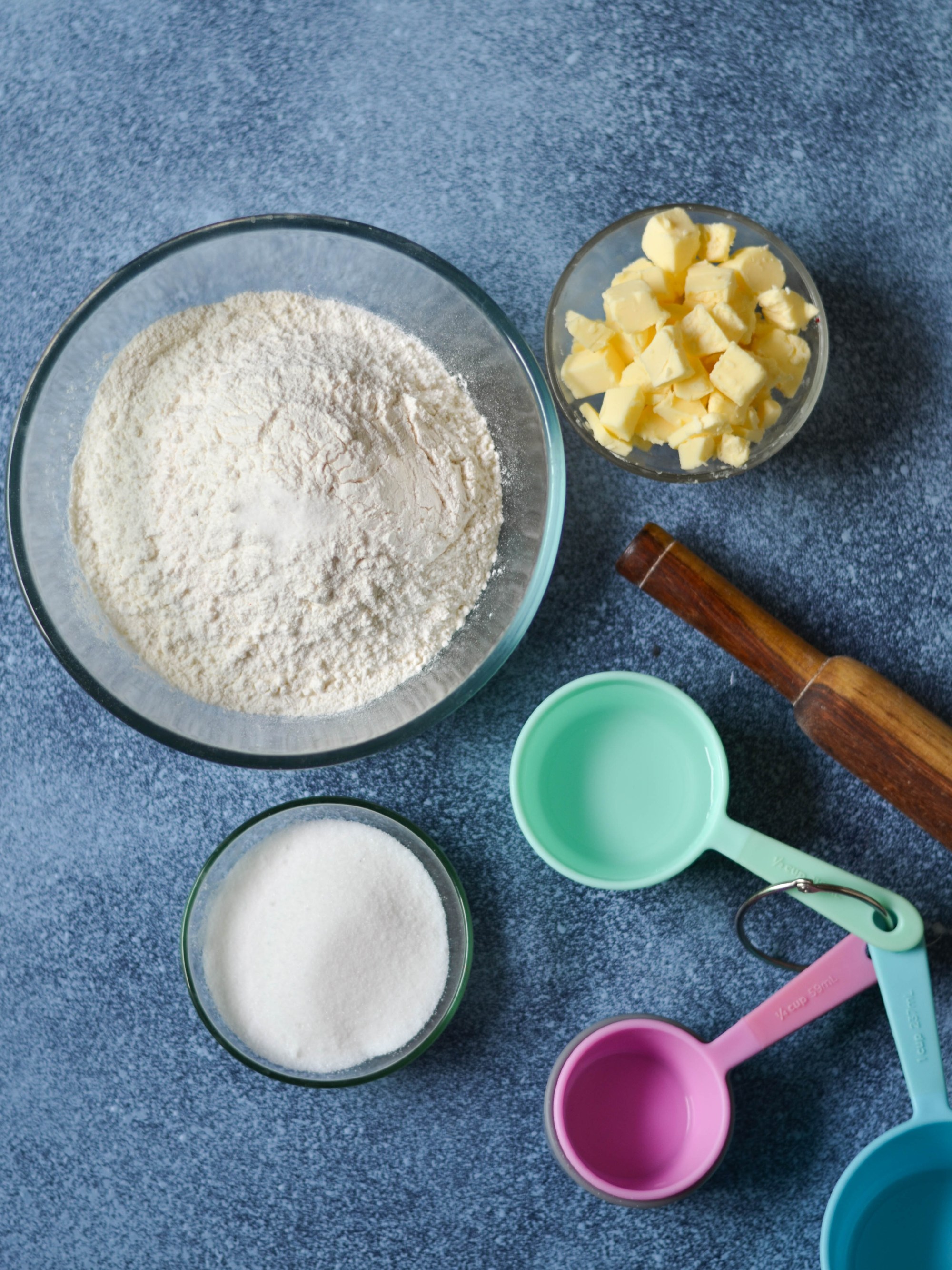 Best Ever Pie Crust - Learn a simple way to bake a crunchy and delicious pie crust so that your dessert is nothing less that perfection.