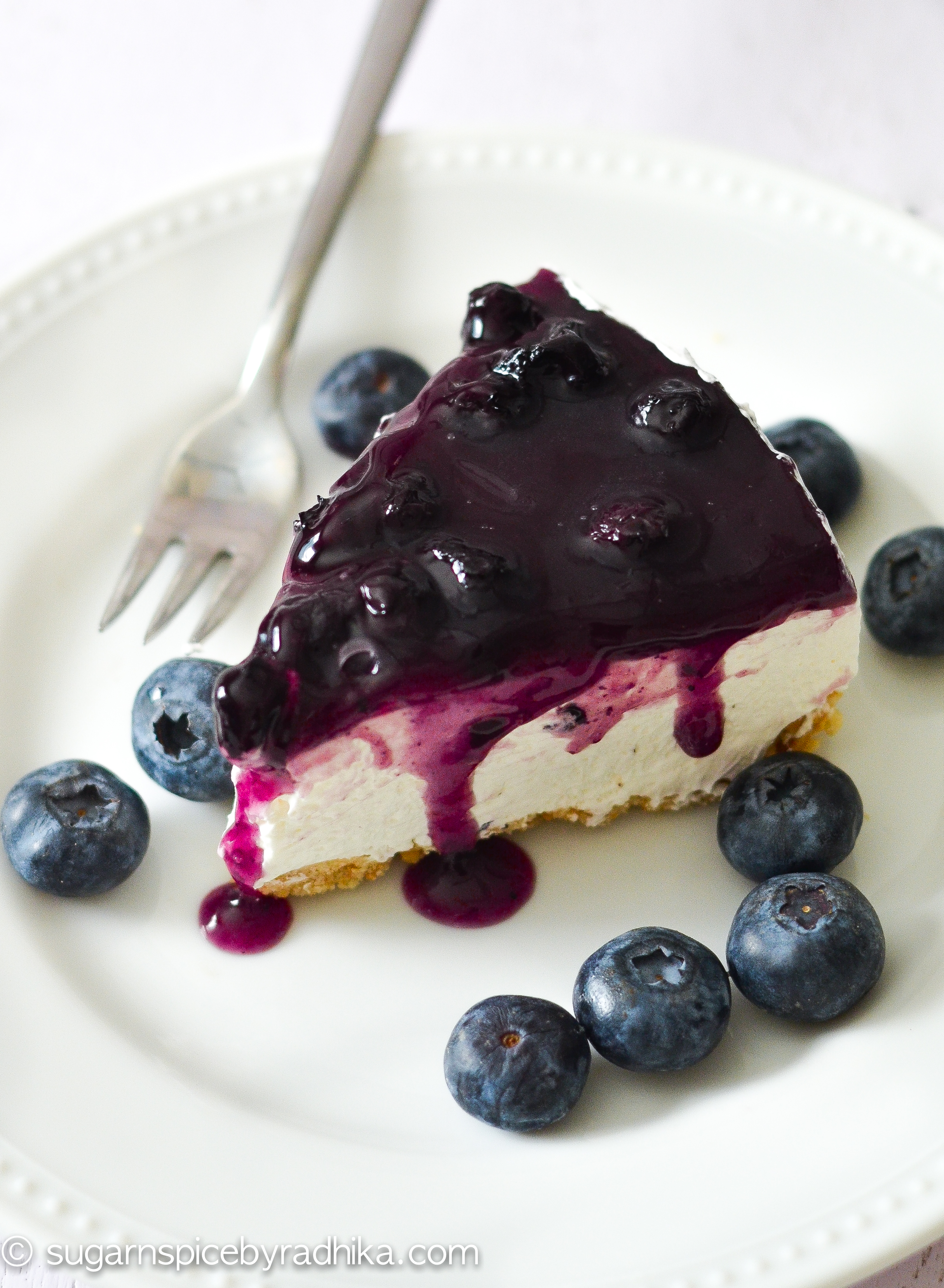 Easy No Bake Blueberry Cheesecake