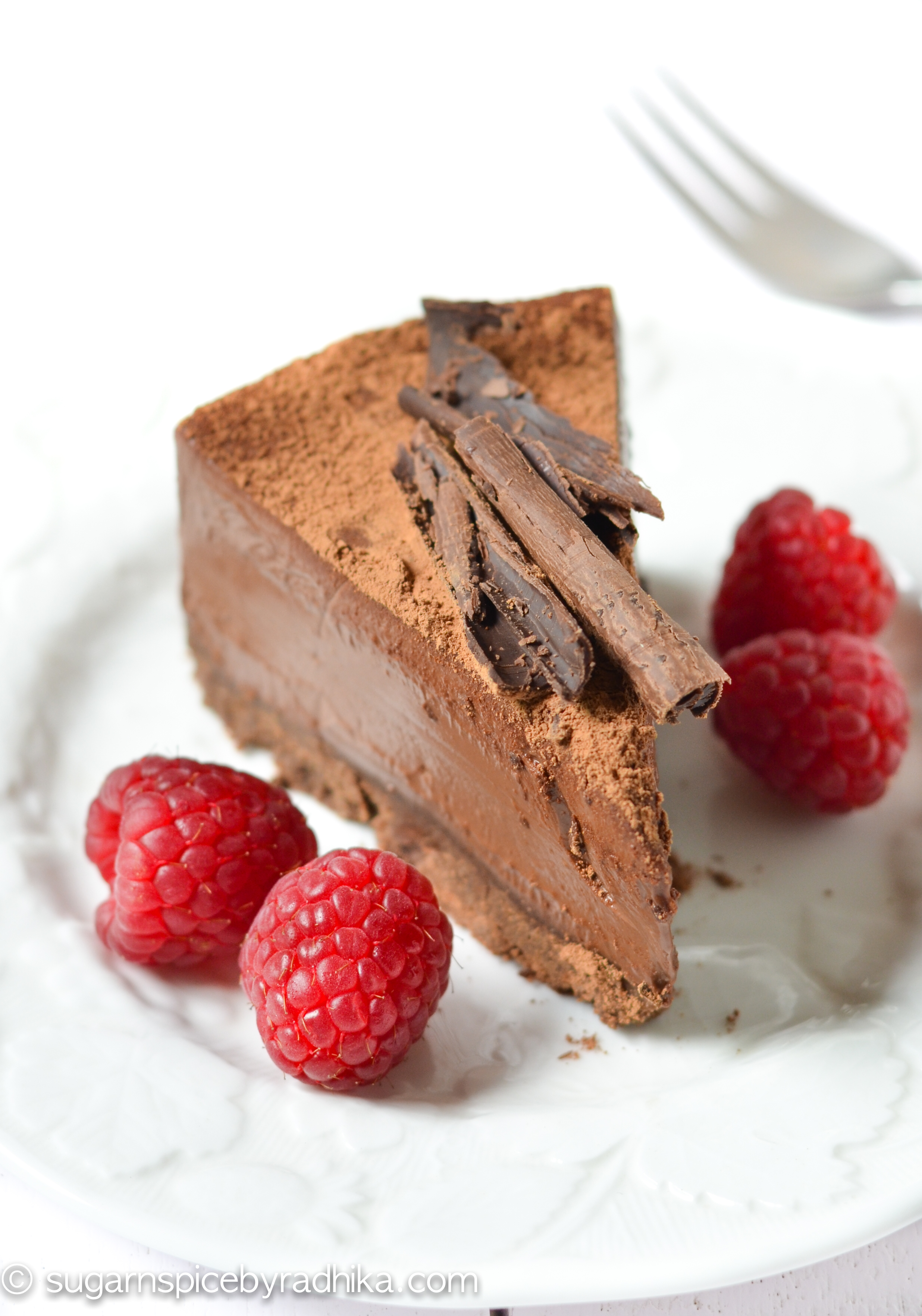 No Bake Chocolate Truffle Cake