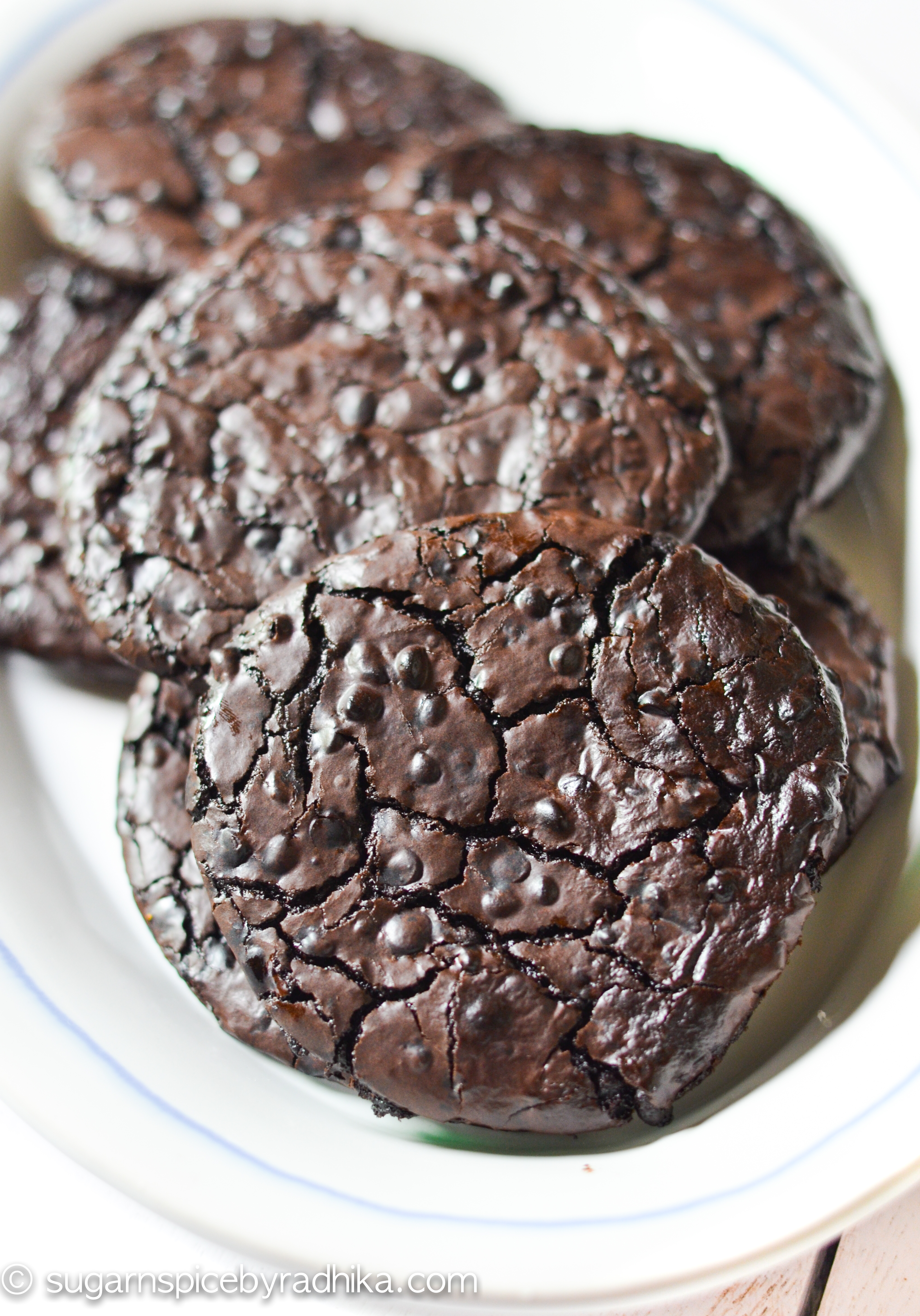 Flourless Chocolate Fudge Cookies