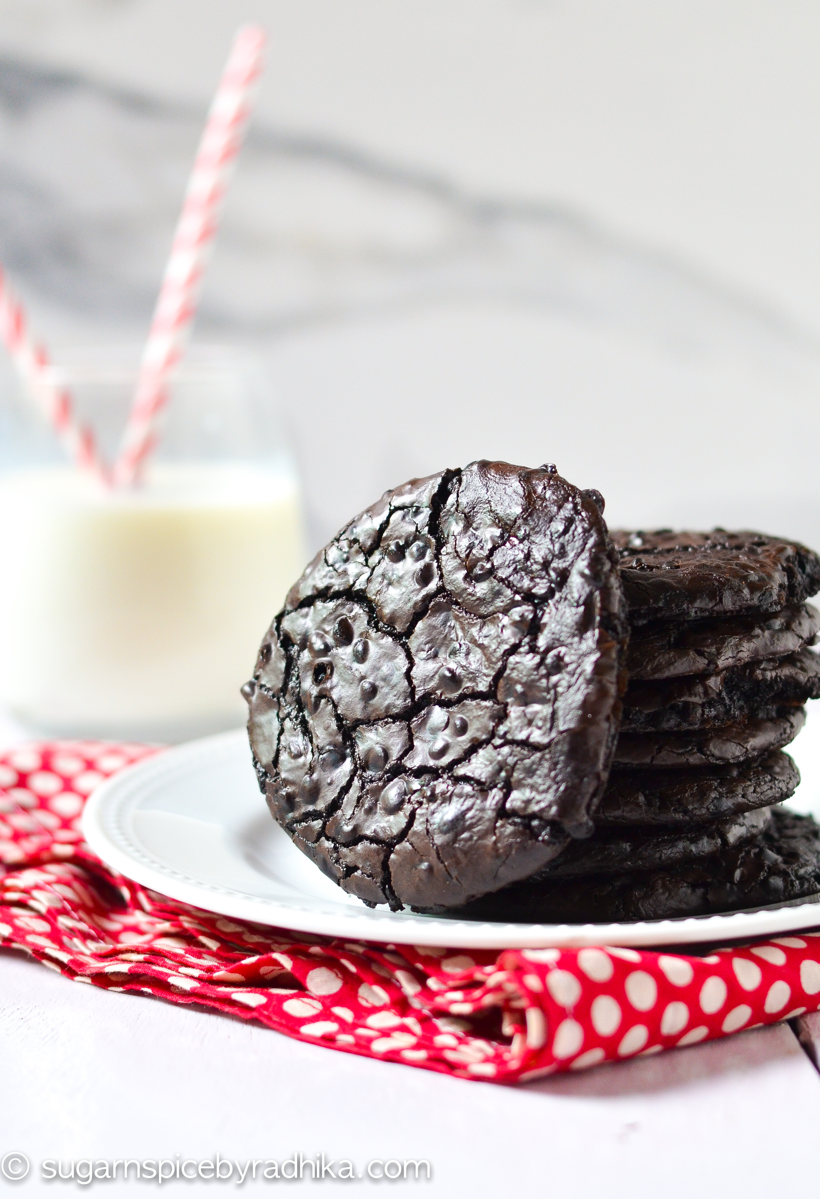 Flourless Chocolate Fudge Cookies