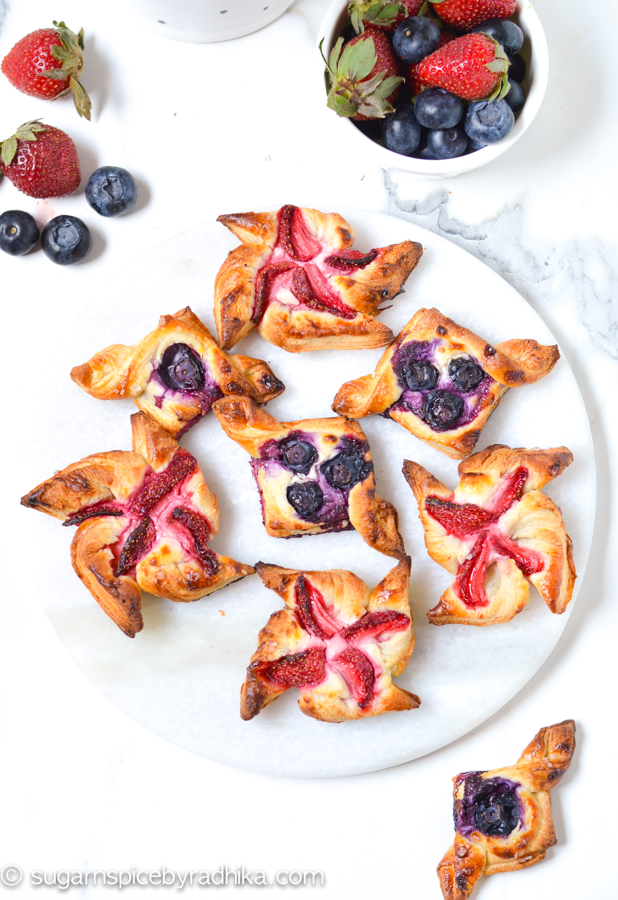 Mini Puff Pastry Tarts