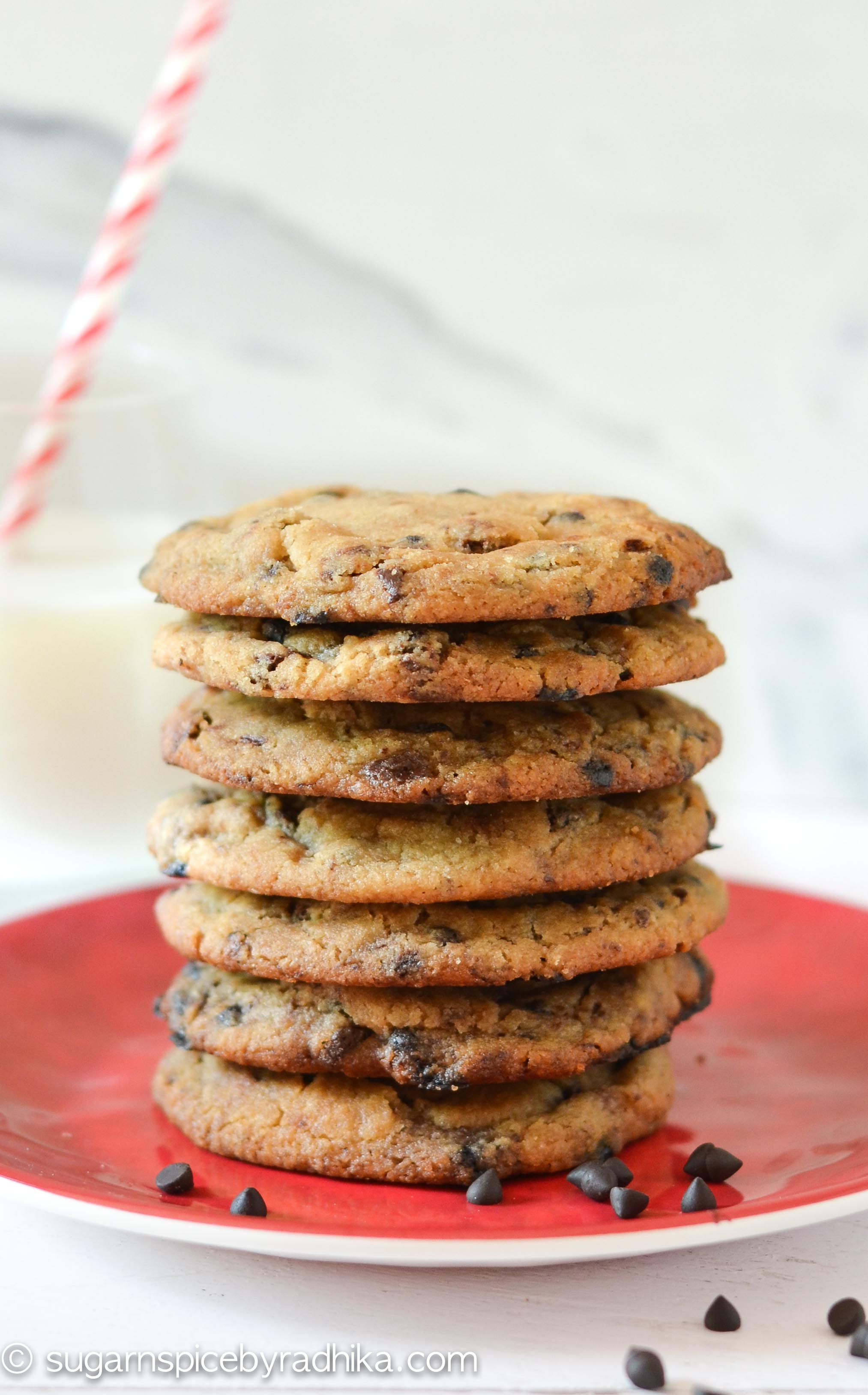 Eggless Chocolate Chip Cookies