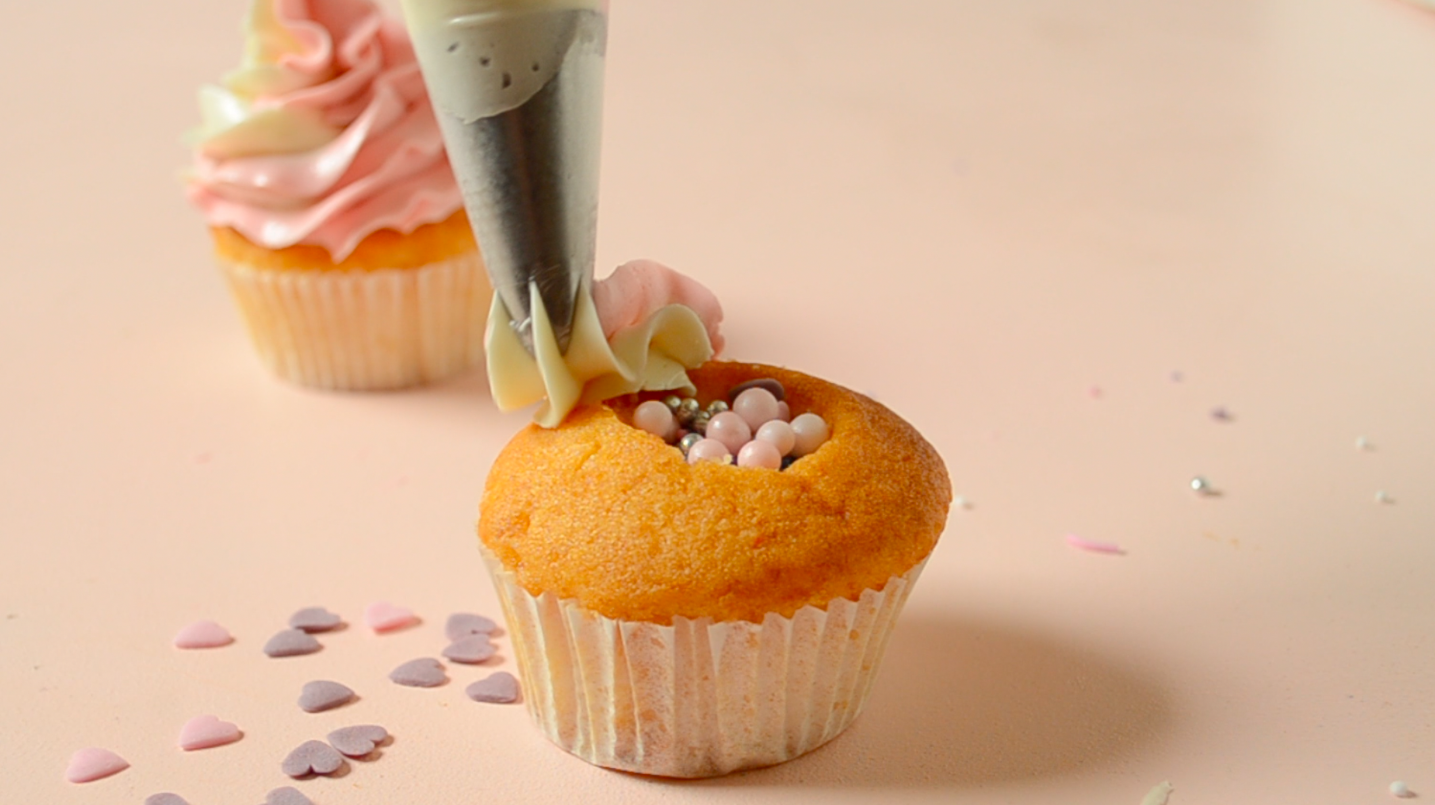 Piñata Cupcakes