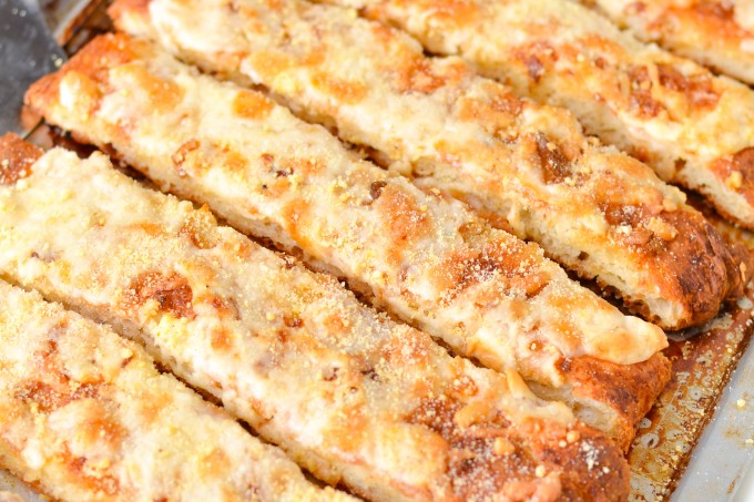 Cheesy Garlic Breadsticks