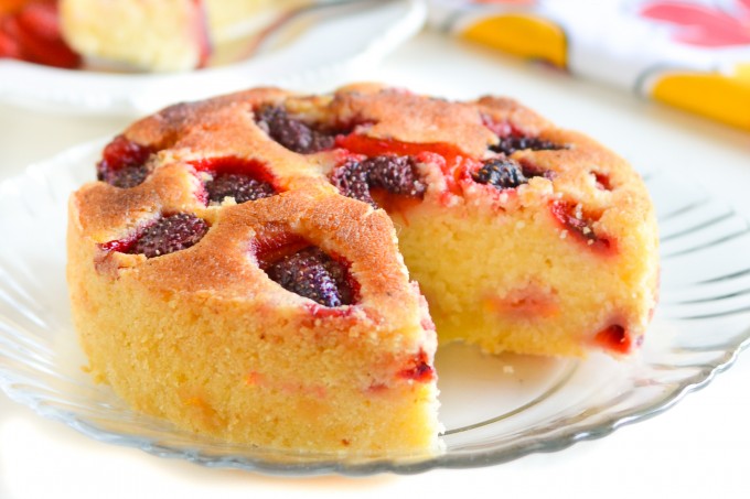 Orange and Strawberry Summer Cake