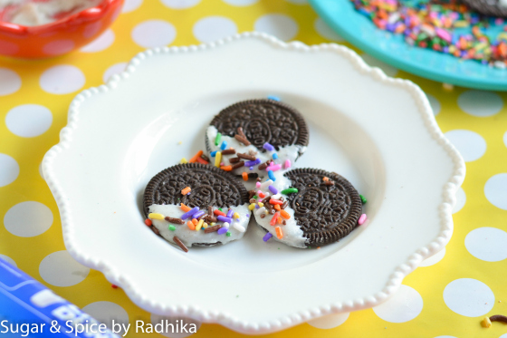 The Fun Way To Eat Oreos