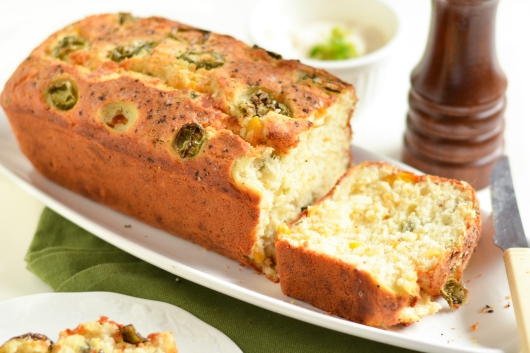 Cheesy Jalapeno and Corn Loaf