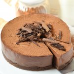 No-Bake Chocolate Truffle Cake (Eggless)